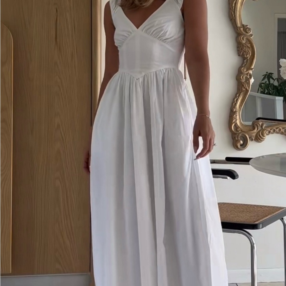 Abercrombie & Fitch Elegant White Cap Sleeve Midi Dress Size L